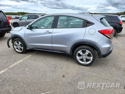 Drugie zdjęcie samochodu z przodu: 2017 HONDA HR-V LX VIN:3CZRU6H31HG701743 - miniatura