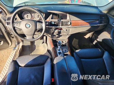 Zdjęcie 8 z 13 samochodu: 2013 BMW X5 XDRIVE35I VIN:5UXZV4C57D0B17119 - miniatura