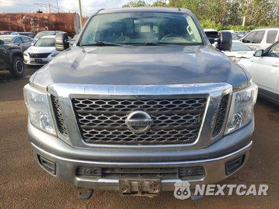 Piąte zdjęcie samochodu w środku: 2018 NISSAN TITAN XD SV VIN:1N6AA1C40JN515796 - miniatura