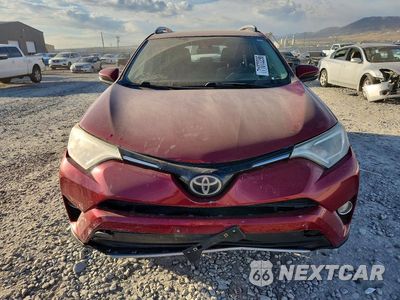 Piąte zdjęcie samochodu w środku: 2018 TOYOTA RAV4 XLE VIN:2T3RFREV9JW797022 - miniatura