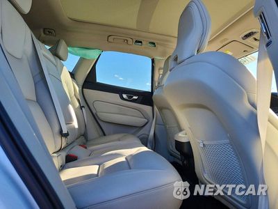 Zdjęcie 11 z 13 samochodu: 2020 VOLVO XC60 VIN:YV4102RK3L1499716 - miniatura