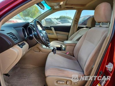 Zdjęcie 7 z 13 samochodu: 2009 TOYOTA HIGHLANDER BASE VIN:JTEES41A092131814 - miniatura