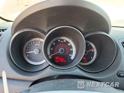 Zdjęcie 9 z 12 samochodu: 2013 KIA FORTE EX VIN:KNAFU4A29D5739072 - miniatura
