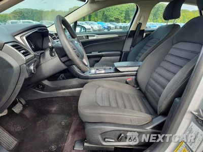 Zdjęcie 7 z 12 samochodu: 2017 FORD FUSION SE VIN:3FA6P0H72HR116499 - miniatura