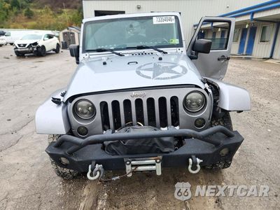 Piąte zdjęcie samochodu w środku: 2015 JEEP WRANGLER UNLIMITED SPORT VIN:1C4BJWDG1FL612649 - miniatura
