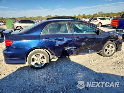 Trzecie zdjęcie samochodu z tyłu: 2013 TOYOTA COROLLA S VIN:2T1BU4EE4DC930004 - miniatura