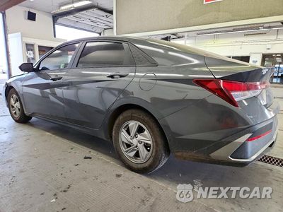 Drugie zdjęcie samochodu z przodu: 2024 HYUNDAI ELANTRA SE VIN:KMHLL4DG2RU656379 - miniatura