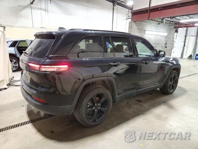 Trzecie zdjęcie samochodu z tyłu: 2023 JEEP GRAND CHEROKEE LIMITED VIN:1C4RJHBG8PC612307 - miniatura