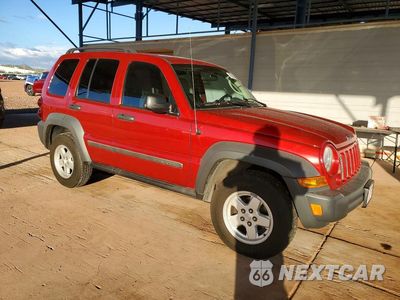 Czwarte zdjęcie samochodu z boku: 2007 JEEP LIBERTY SPORT VIN:1J4GL48K17W708763 - miniatura
