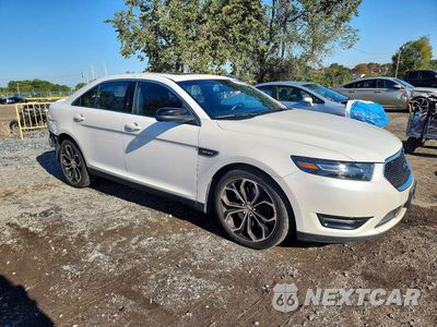 Czwarte zdjęcie samochodu z boku: 2016 FORD TAURUS SHO VIN:1FAHP2KT2GG145050 - miniatura