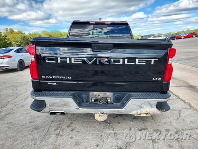 Zdjęcie 6 z 12 samochodu: 2022 CHEVROLET SILVERADO LTD K1500 LTZ VIN:1GCUYGED4NZ232845 - miniatura