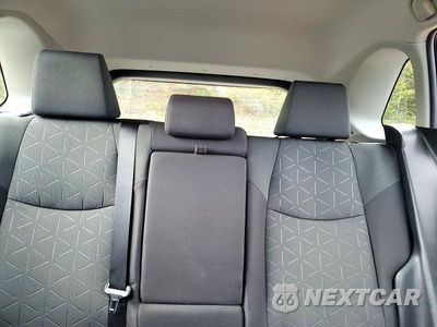 Zdjęcie 10 z 13 samochodu: 2021 TOYOTA RAV4 XLE VIN:2T3P1RFVXMW218256 - miniatura