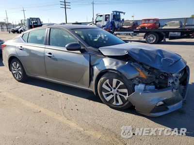 Czwarte zdjęcie samochodu z boku: 2022 NISSAN ALTIMA S VIN:1N4BL4BV0NN410118 - miniatura