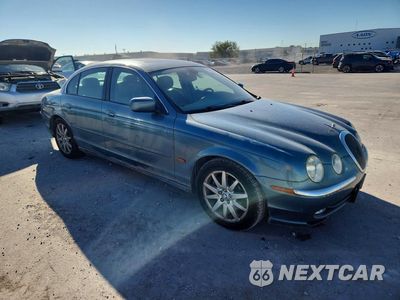 Czwarte zdjęcie samochodu z boku: 2000 JAGUAR S-TYPE VIN:SAJDA01D8YGL27489 - miniatura