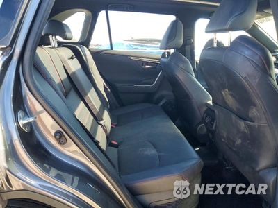Zdjęcie 11 z 14 samochodu: 2023 TOYOTA RAV4 PRIME XSE VIN:JTMFB3FV3PD159462 - miniatura
