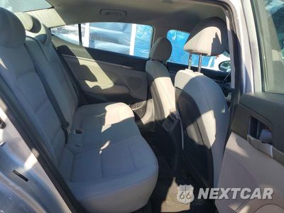 Zdjęcie 10 z 12 samochodu: 2017 HYUNDAI ELANTRA SE VIN:5NPD84LF9HH057197 - miniatura