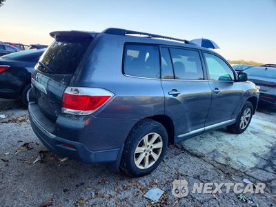 Trzecie zdjęcie samochodu z tyłu: 2012 TOYOTA HIGHLANDER SE VIN:5TDBK3EH8CS167422 - miniatura