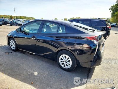 Drugie zdjęcie samochodu z przodu: 2017 TOYOTA PRIUS TWO VIN:JTDKBRFUXH3029503 - miniatura