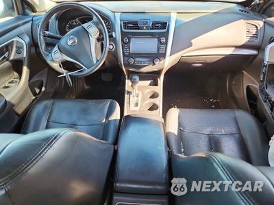 Zdjęcie 8 z 12 samochodu: 2015 NISSAN ALTIMA 2.5 SL VIN:1N4AL3AP4FC117814 - miniatura