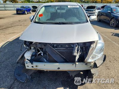 Piąte zdjęcie samochodu w środku: 2019 NISSAN VERSA S PLUS VIN:3N1CN7AP8KL808107 - miniatura