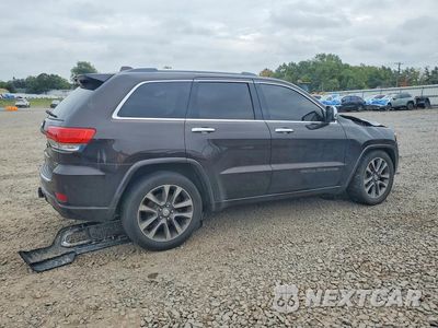Trzecie zdjęcie samochodu z tyłu: 2017 JEEP GRAND CHEROKEE OVERLAND VIN:1C4RJFCG6HC699855 - miniatura