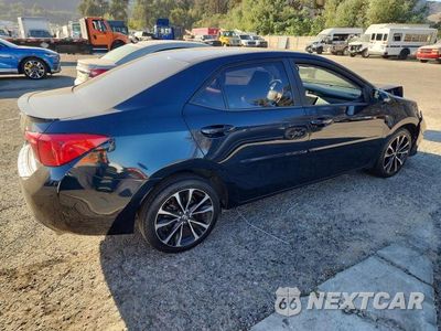 Trzecie zdjęcie samochodu z tyłu: 2019 TOYOTA COROLLA SE VIN:5YFBURHE3KP890410 - miniatura