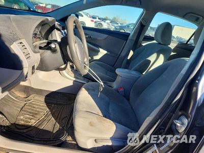 Zdjęcie 7 z 12 samochodu: 2012 TOYOTA COROLLA LE VIN:2T1BU4EE3CC870750 - miniatura