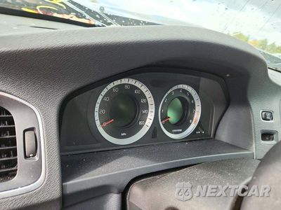 Zdjęcie 9 z 13 samochodu: 2011 VOLVO S60 T6 VIN:YV1902FH2B2008411 - miniatura