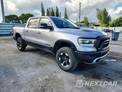 Czwarte zdjęcie samochodu z boku: 2019 RAM 1500 REBEL VIN:1C6SRFLT0KN630928 - miniatura
