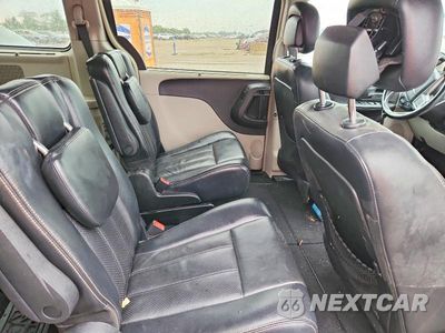 Zdjęcie 11 z 13 samochodu: 2011 CHRYSLER TOWN & COUNTRY TOURING L VIN:2A4RR8DG2BR604929 - miniatura