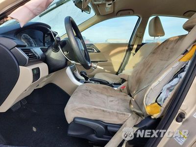 Zdjęcie 7 z 12 samochodu: 2013 HONDA ACCORD LX VIN:1HGCR2F38DA250121 - miniatura