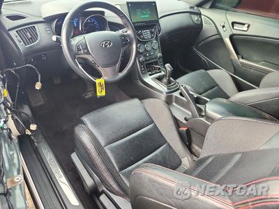 Zdjęcie 8 z 13 samochodu: 2016 HYUNDAI GENESIS COUPE 3.8 VIN:KMHHT6KJ6GU131242 - miniatura