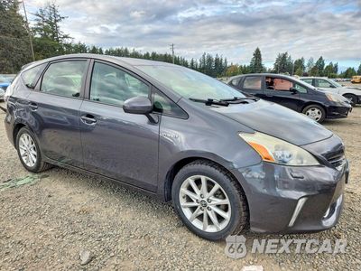 Czwarte zdjęcie samochodu z boku: 2013 TOYOTA PRIUS V FIVE VIN:JTDZN3EU1D3195214 - miniatura