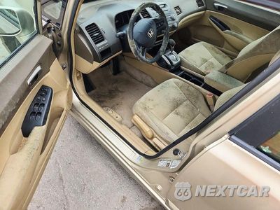 Zdjęcie 8 z 12 samochodu: 2008 HONDA CIVIC LX VIN:1HGFA16528L049812 - miniatura