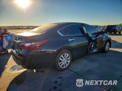Trzecie zdjęcie samochodu z tyłu: 2018 NISSAN ALTIMA 2.5 S VIN:1N4AL3AP2JC231092 - miniatura