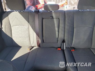 Zdjęcie 10 z 13 samochodu: 2027 RAM 2500 BIG HORN VIN:3C6UR5JL6VG380999 - miniatura