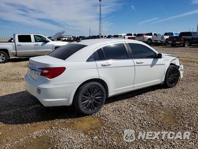 Trzecie zdjęcie samochodu z tyłu: 2013 CHRYSLER 200 LIMITED VIN:1C3CCBCG9DN738966 - miniatura