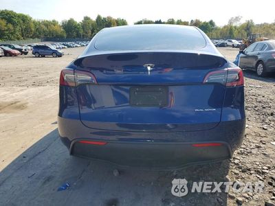 Zdjęcie 6 z 13 samochodu: 2022 TESLA MODEL Y VIN:7SAYGDEE7NA009815 - miniatura