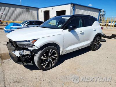 2021 VOLVO XC40 T5 R-DESIGN YV4162UM5M2462198 - główne zdjęcie licytacji z USA - miniatura