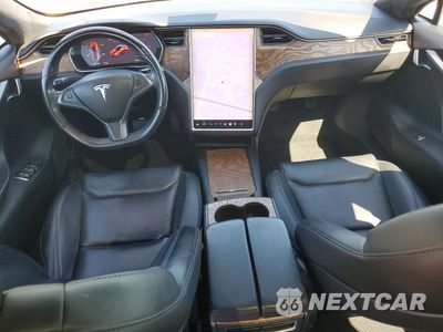 Zdjęcie 8 z 13 samochodu: 2021 TESLA MODEL S VIN:5YJSA1E24MF424133 - miniatura