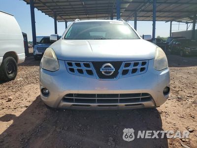 Piąte zdjęcie samochodu w środku: 2013 NISSAN ROGUE S VIN:JN8AS5MT0DW510310 - miniatura
