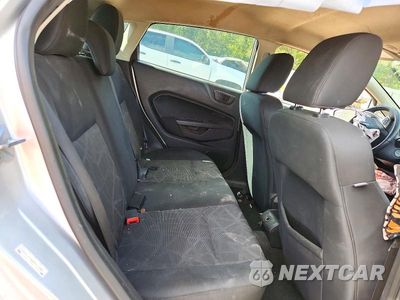 Zdjęcie 10 z 12 samochodu: 2011 FORD FIESTA SES VIN:3FADP4FJ2BM210058 - miniatura