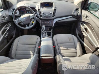 Zdjęcie 8 z 12 samochodu: 2019 FORD ESCAPE S VIN:1FMCU0F75KUA96009 - miniatura