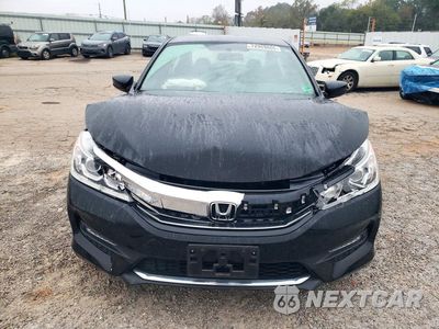 Piąte zdjęcie samochodu w środku: 2017 HONDA ACCORD SPORT SPECIAL EDITION VIN:1HGCR2F10HA120127 - miniatura