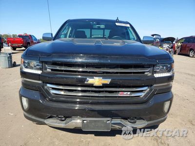 Piąte zdjęcie samochodu w środku: 2017 CHEVROLET SILVERADO K1500 LTZ VIN:1GCVKSEC4HZ330312 - miniatura