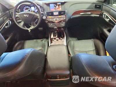Zdjęcie 8 z 12 samochodu: 2015 INFINITI Q70L 3.7 VIN:JN1BY1PRXFM830775 - miniatura
