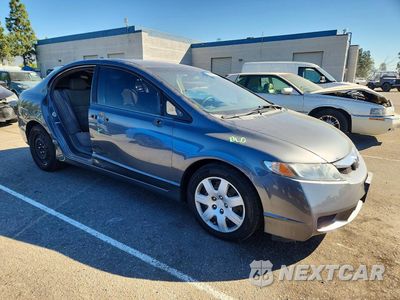 Czwarte zdjęcie samochodu z boku: 2010 HONDA CIVIC LX VIN:19XFA1F58AE046460 - miniatura
