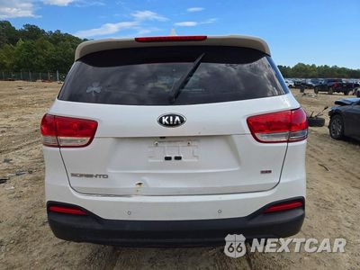 Zdjęcie 6 z 13 samochodu: 2018 KIA SORENTO LX VIN:5XYPGDA35JG426482 - miniatura