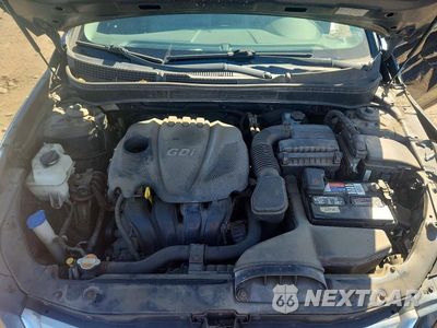 Zdjęcie 11 z 12 samochodu: 2012 HYUNDAI SONATA SE VIN:5NPEC4AC0CH370403 - miniatura