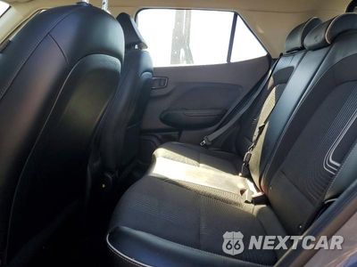 Zdjęcie 11 z 13 samochodu: 2022 HYUNDAI VENUE LIMITED VIN:KMHRC8A31NU179893 - miniatura